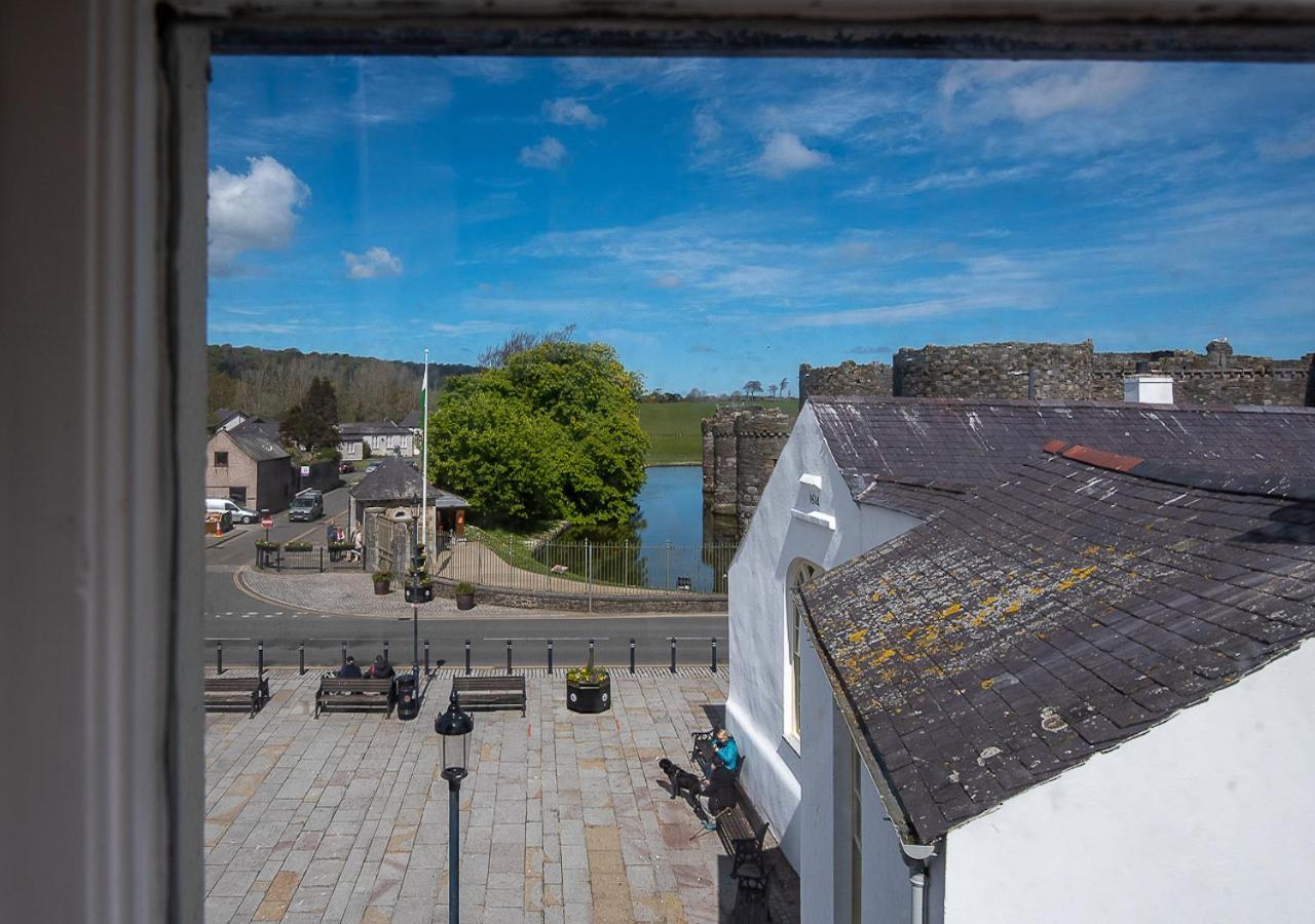 Castle Court Hotell Beaumaris Exteriör bild