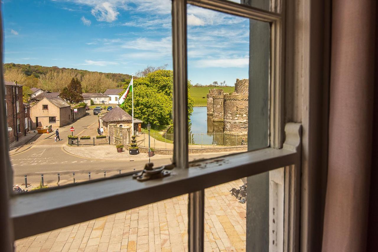 Castle Court Hotell Beaumaris Exteriör bild
