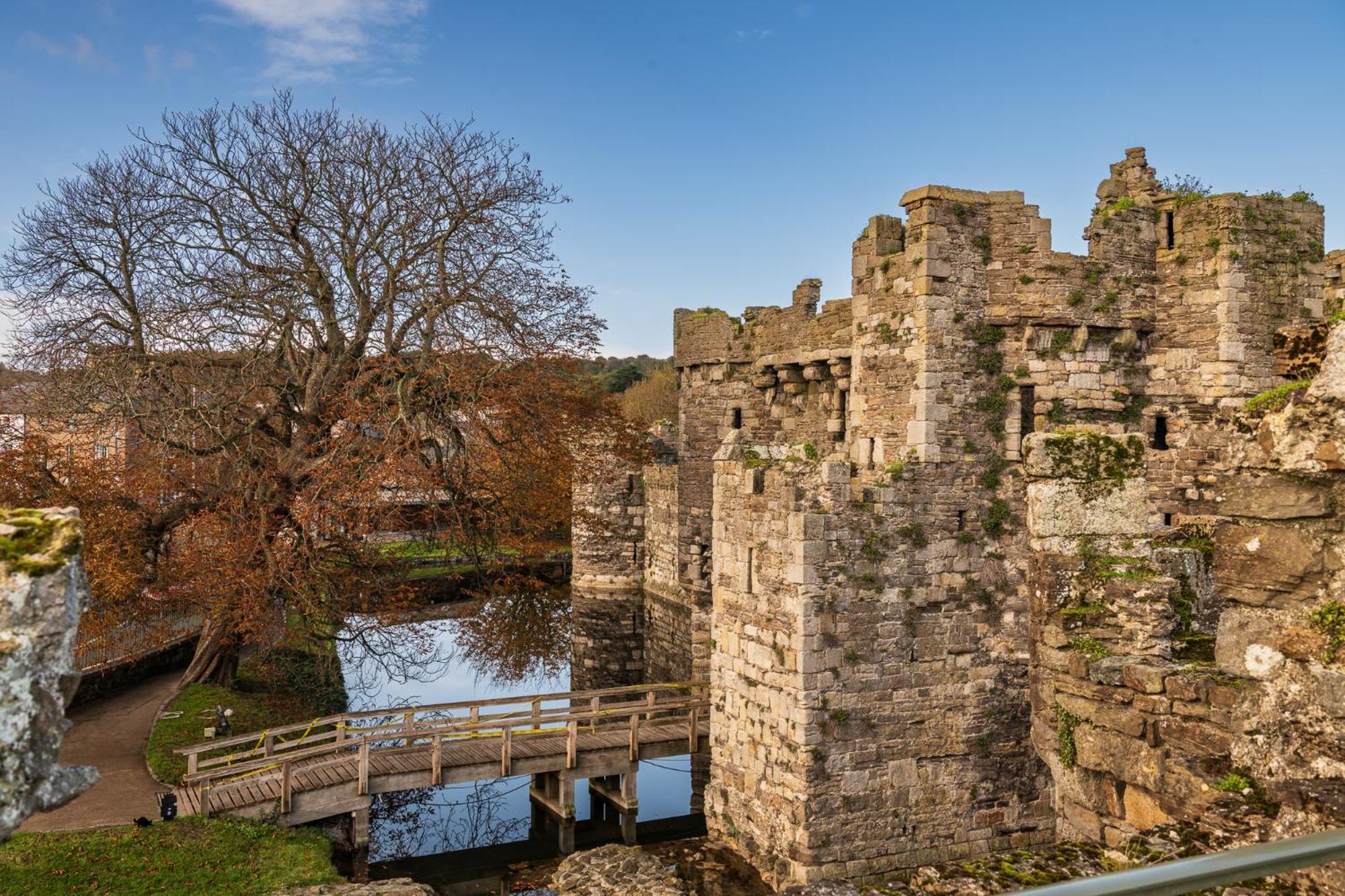 Castle Court Hotell Beaumaris Exteriör bild
