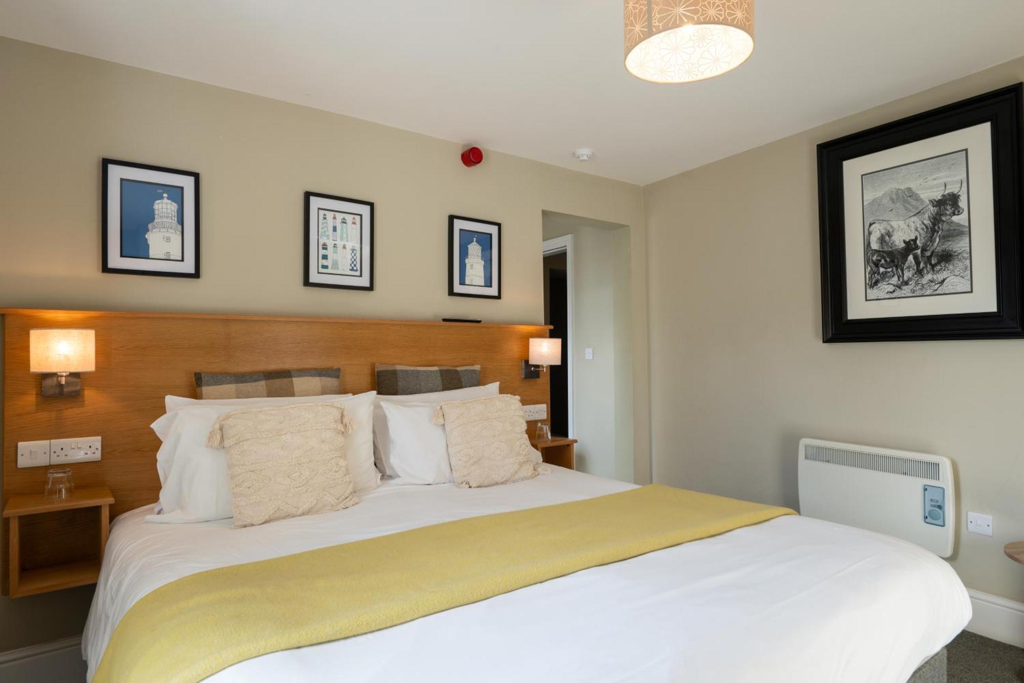 Castle Court Hotell Beaumaris Exteriör bild